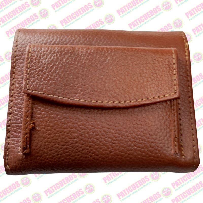 🚨 Producto En Liquidación / Billetera en cuero bovino pequeña – Elegante, práctica y con caja de regalo