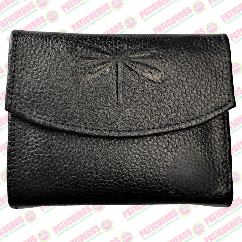 🚨 Producto En Liquidación / Billetera en cuero bovino pequeña – Elegante, práctica y con caja de regalo