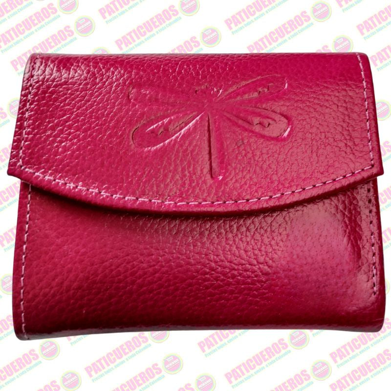 🚨 Producto En Liquidación / Billetera en cuero bovino pequeña – Elegante, práctica y con caja de regalo