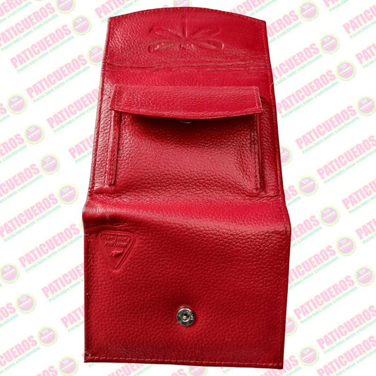 🚨 Producto En Liquidación / Billetera en cuero bovino pequeña – Elegante, práctica y con caja de regalo