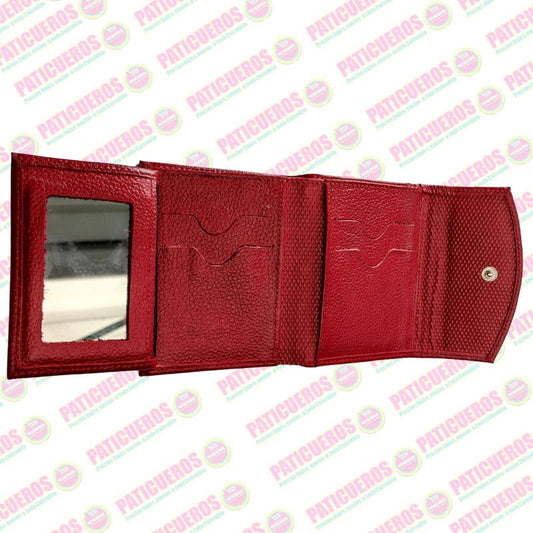 🚨 Producto En Liquidación / Billetera en cuero bovino pequeña – Elegante, práctica y con caja de regalo